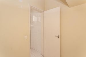 Image 38 - 866117