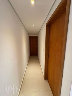 Image 17 - 866127