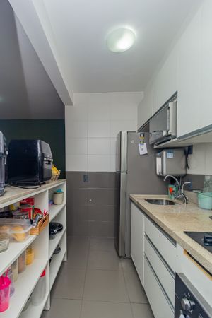 Image 25 - 866173