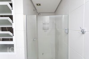 Image 10 - 866196