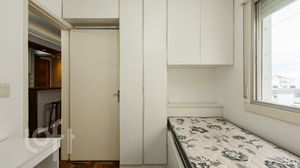 Image 14 - 866213
