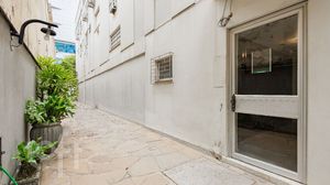 Image 19 - 866213