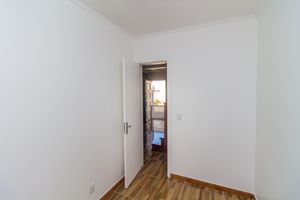 Image 7 - 866221