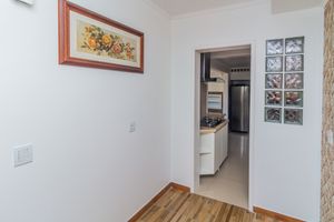 Image 33 - 866221