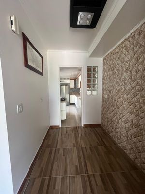 Image 17 - 866221