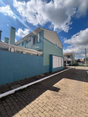 Image 13 - 866221