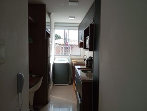 Image 8 - 866225