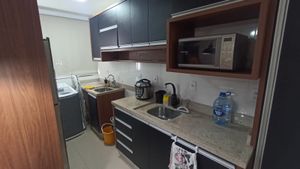 Image 9 - 866225