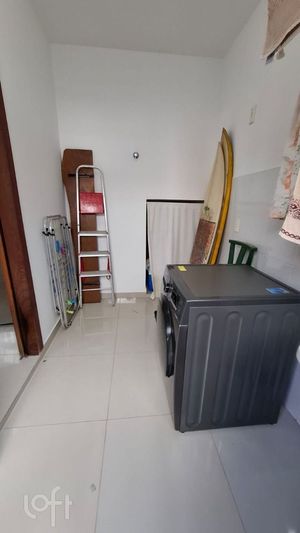 Image 7 - 866236