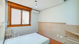 Image 19 - 866271