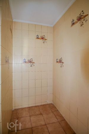 Image 17 - 866292