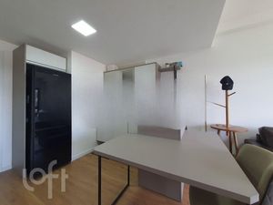 Image 4 - 866301
