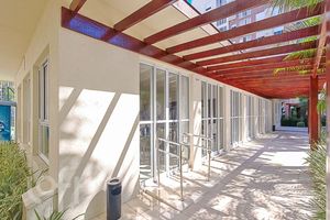 Image 38 - 866331