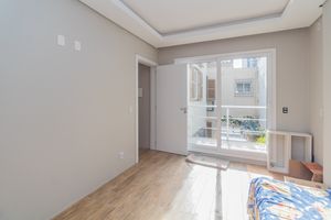 Image 42 - 866345