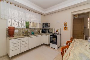 Image 44 - 866345