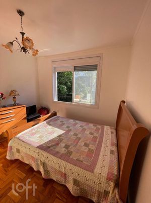 Image 19 - 866352