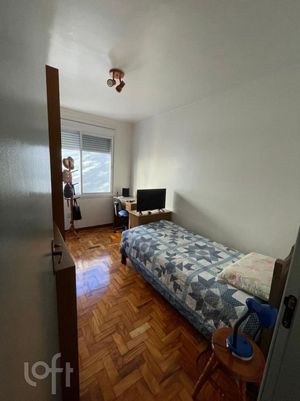 Image 10 - 866352