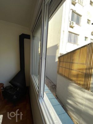 Image 42 - 866352