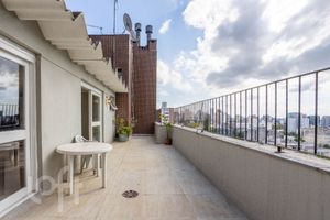 Image 29 - 866359