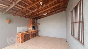 Image 11 - 866360