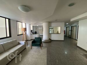 Image 17 - 866370