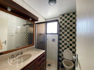 Image 12 - 866370
