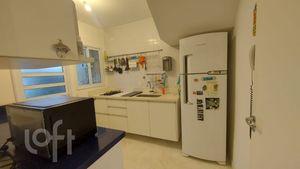 Image 3 - 866386