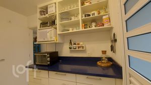Image 2 - 866386