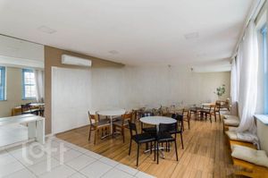 Image 27 - 866392