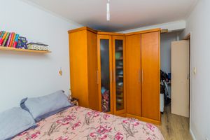 Image 9 - 866459