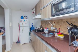 Image 13 - 866459
