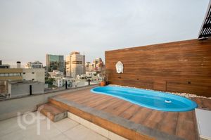 Image 15 - 866475