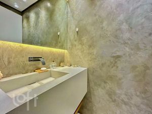 Image 6 - 866477