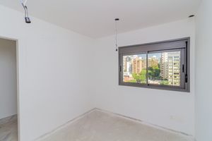 Image 11 - 866484