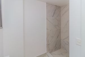 Image 22 - 866484