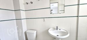 Image 33 - 866510