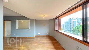 Image 5 - 866514