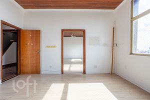 Image 25 - 866518
