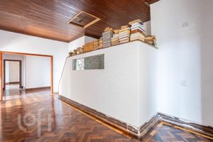 Image 16 - 866518