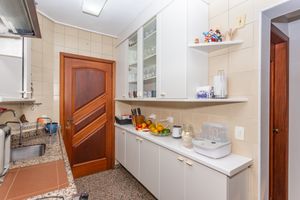Image 39 - 866527