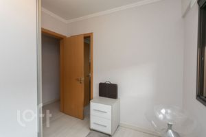 Image 21 - 866530