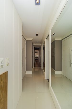 Image 11 - 866538