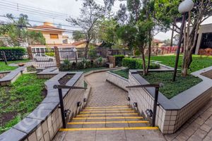 Image 48 - 866558