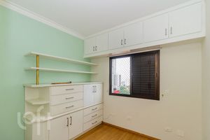 Image 12 - 866558