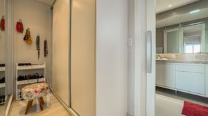 Image 39 - 866569