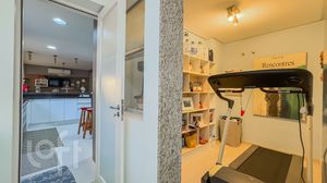 Image 21 - 866569