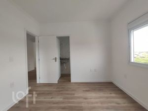 Image 10 - 866571