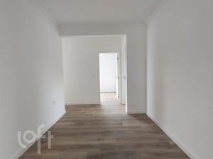 Image 8 - 866571