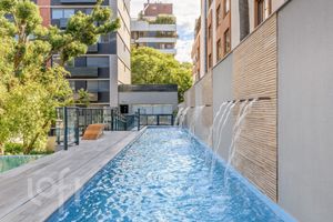 Image 10 - 866576