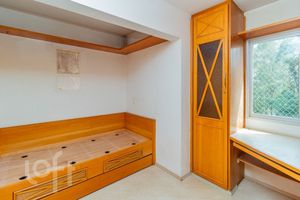 Image 19 - 866604